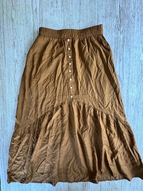 Wishlist Apparel Prairie Silky-like Button-Front Tiered Maxi Skirt pockets S